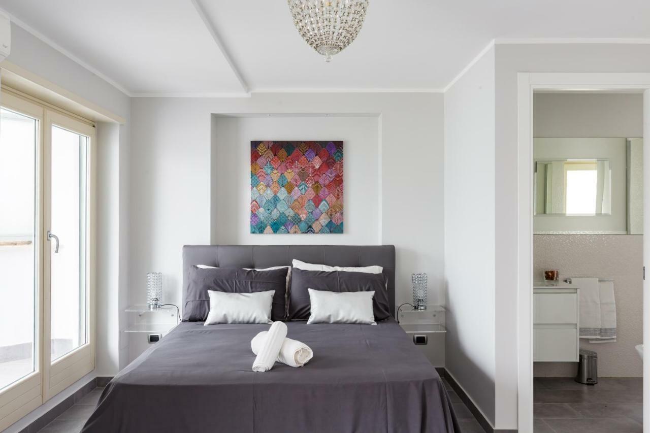 Penthouse 40 In Trastevere With Seasonally Jacuzzi Rome Extérieur photo