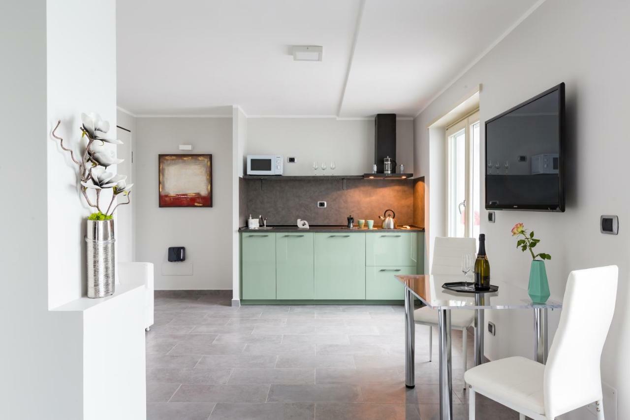 Penthouse 40 In Trastevere With Seasonally Jacuzzi Rome Extérieur photo