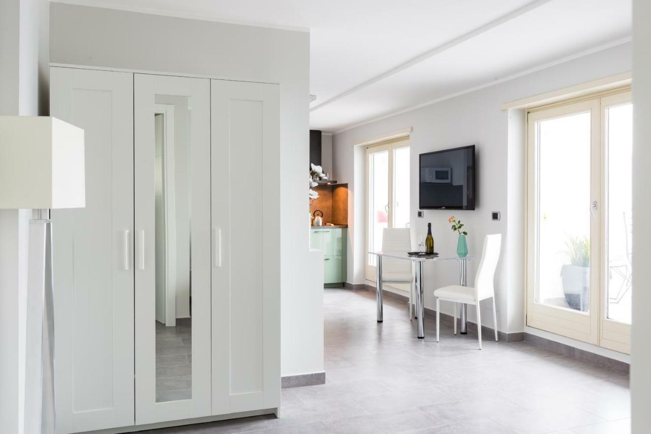 Penthouse 40 In Trastevere With Seasonally Jacuzzi Rome Extérieur photo